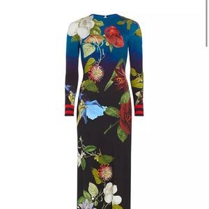 Alice and Olivia Delors Floral